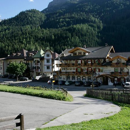 Hotel B&B Andreas Canazei Εξωτερικό φωτογραφία