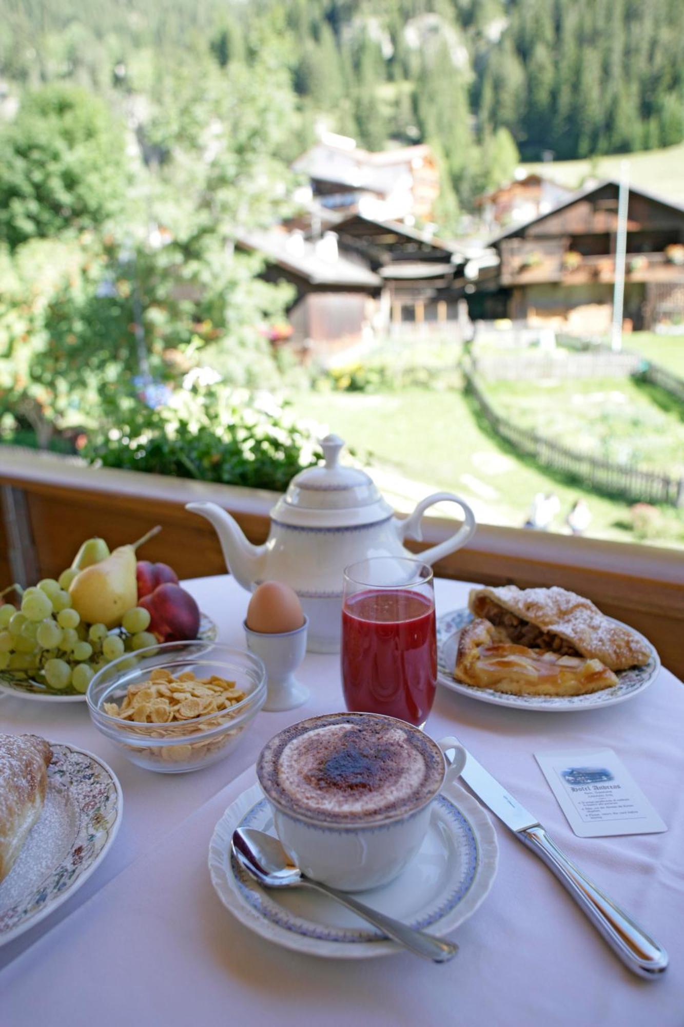 Hotel B&B Andreas Canazei Εξωτερικό φωτογραφία
