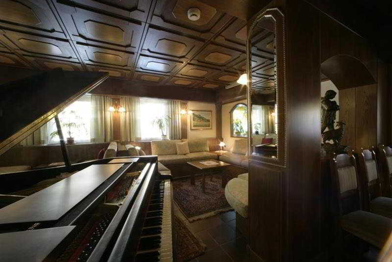 Hotel B&B Andreas Canazei Εξωτερικό φωτογραφία